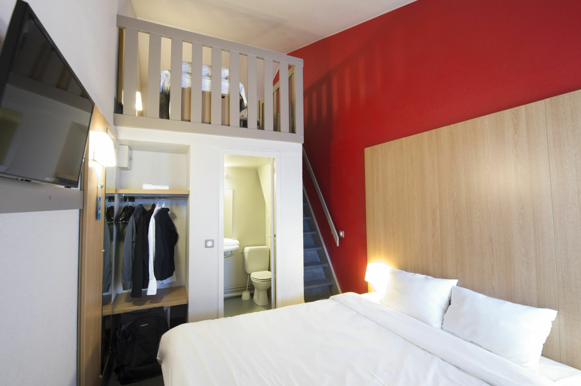Poitiers Hotel 3*